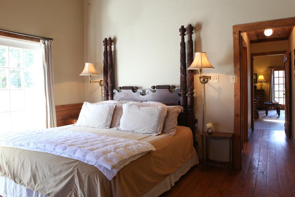 Bed and Breakfast Hoffman Haus à Fredericksburg Extérieur photo